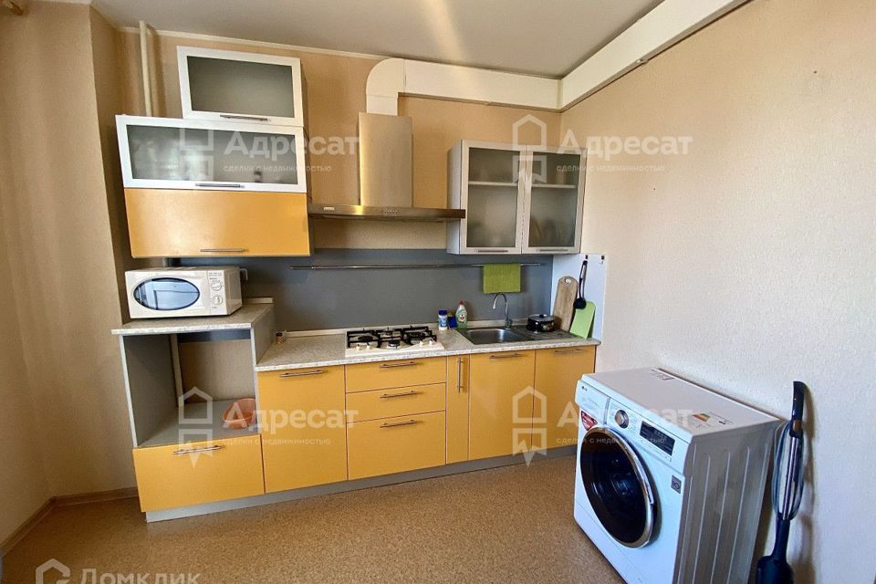 Сдаётся 1-комнатная квартира, 49.6 м²