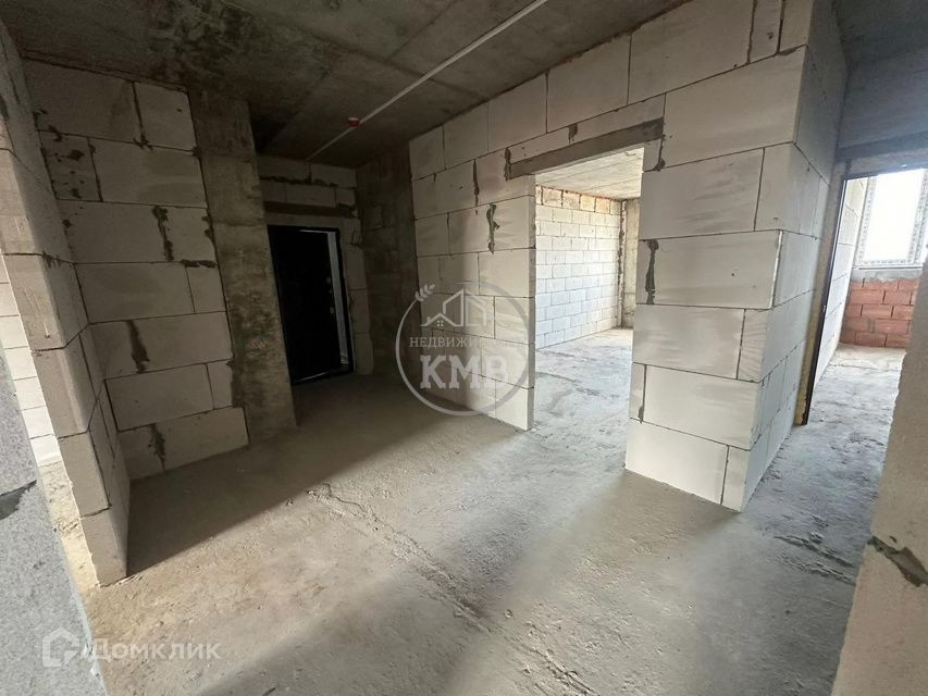 Продаётся 3-комнатная квартира, 93 м²