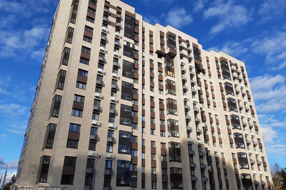 Продаётся 1-комнатная квартира, 49.3 м²