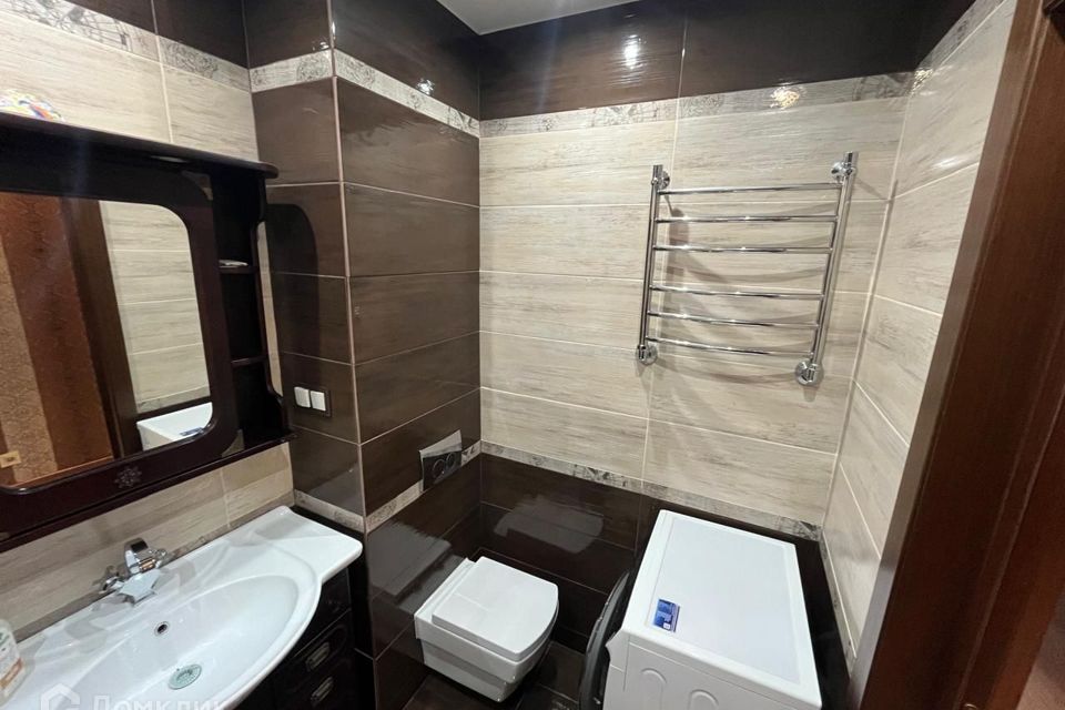 Продаётся 2-комнатная квартира, 71 м²