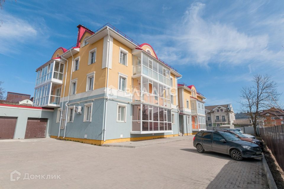Продаётся 2-комнатная квартира, 85.5 м²