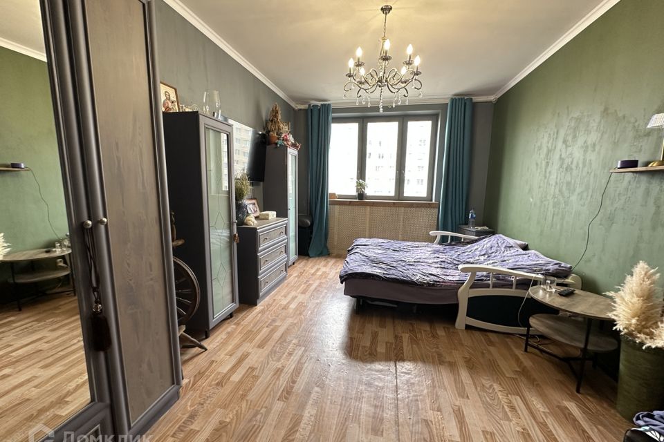 Продаётся 4-комнатная квартира, 99.6 м²
