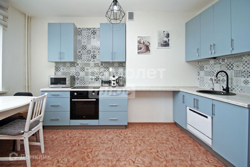 Продаётся 1-комнатная квартира, 33 м²