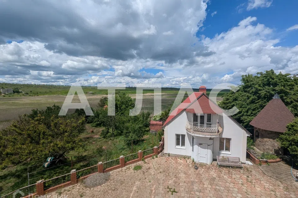 Продаётся 2-этажный дом, 454.4 м²