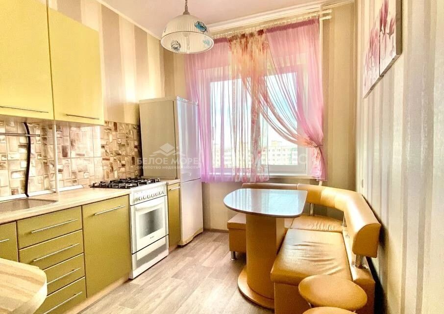 Продаётся 3-комнатная квартира, 63 м²