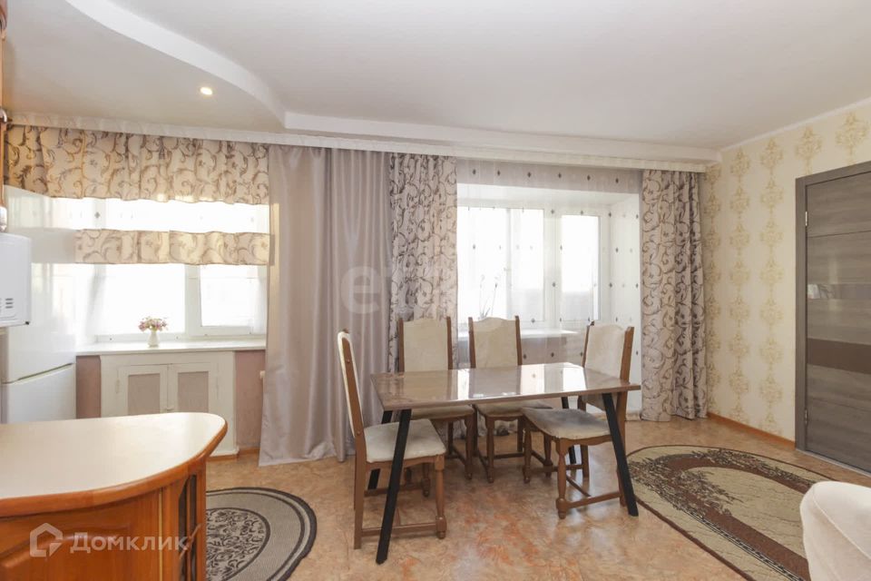 Продаётся 3-комнатная квартира, 59.5 м²