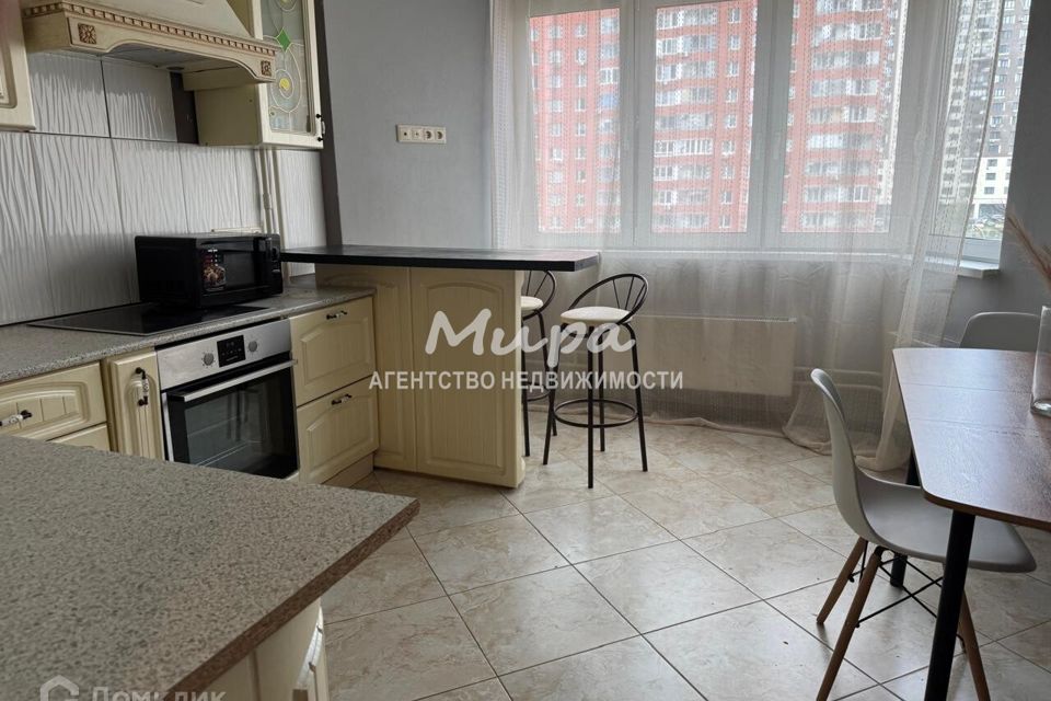 Продаётся 2-комнатная квартира, 64 м²