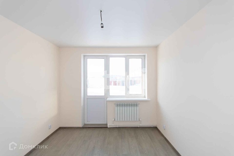 Продаётся 1-комнатная квартира, 54.3 м²