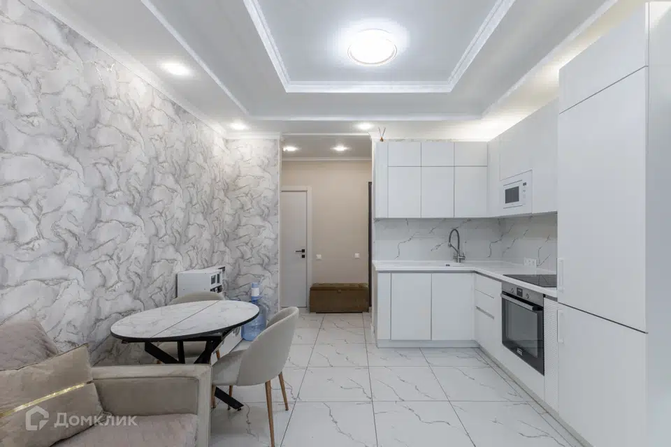 Продаётся 1-комнатная квартира, 45.3 м²