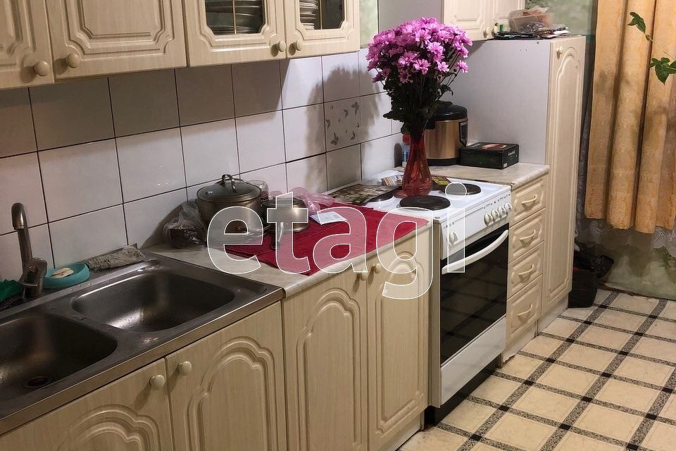 Продаётся 5-комнатная квартира, 110 м²