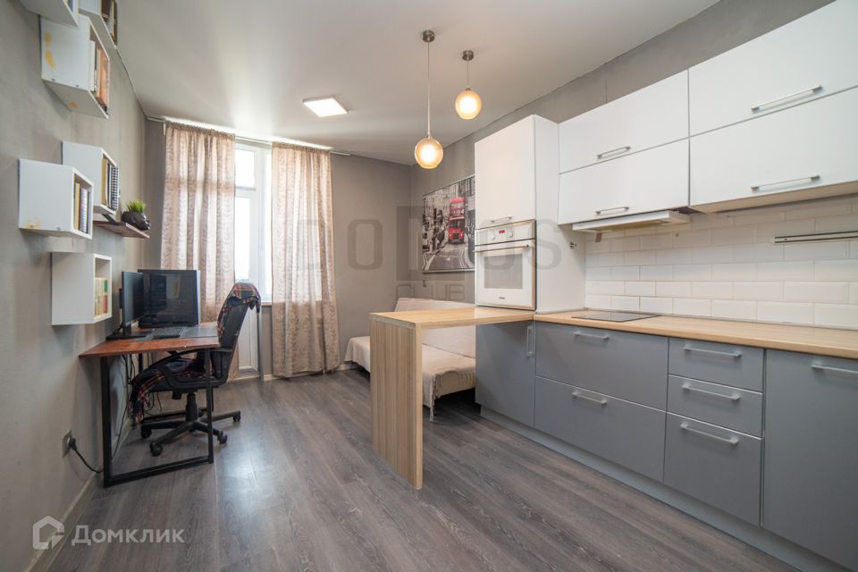 Продаётся 1-комнатная квартира, 48.7 м²