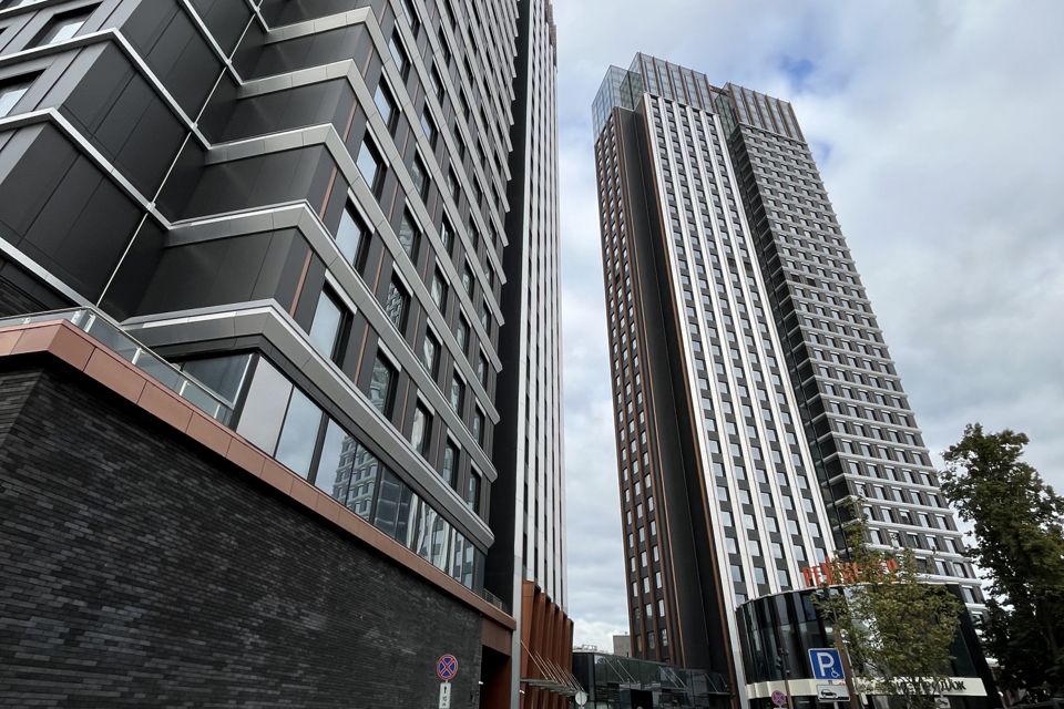Продаётся 1-комнатная квартира, 42.2 м²