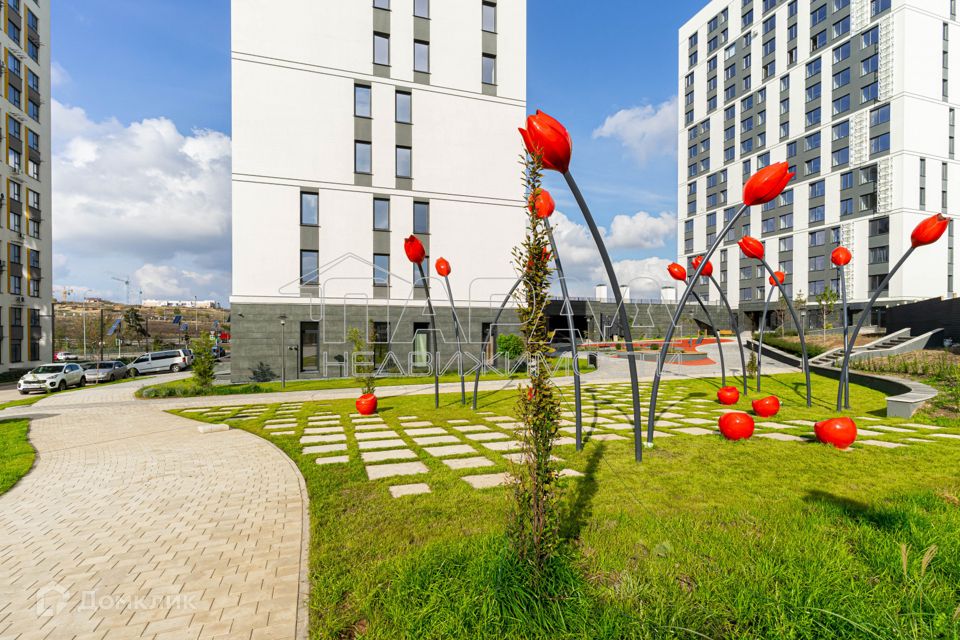 Продаётся 1-комнатная квартира, 51 м²