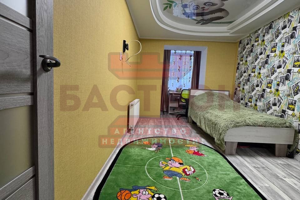 Продаётся 3-комнатная квартира, 65.6 м²