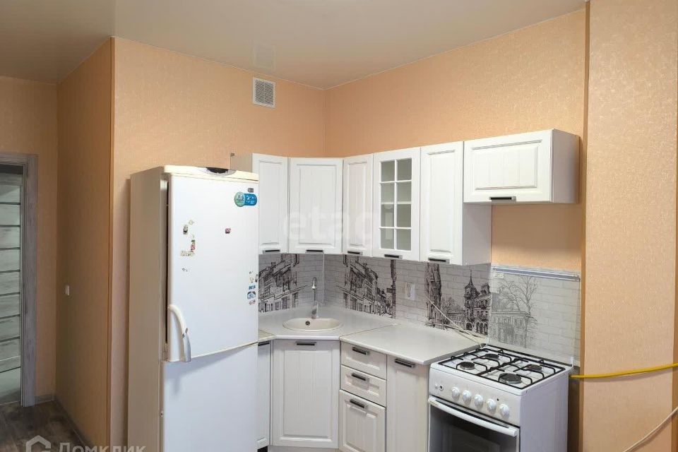 Продаётся 1-комнатная квартира, 38 м²