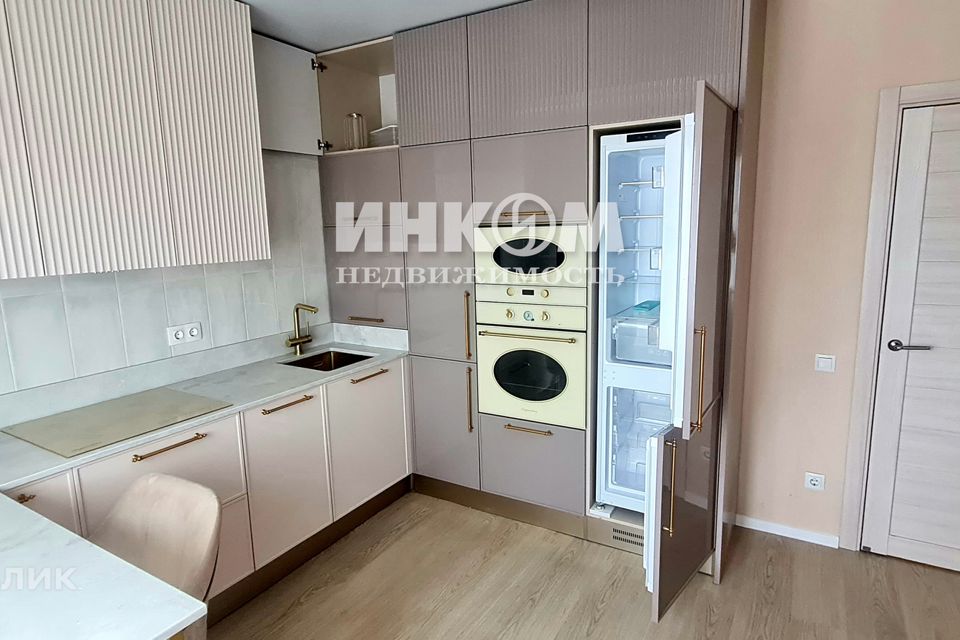 Продаётся 1-комнатная квартира, 40.7 м²