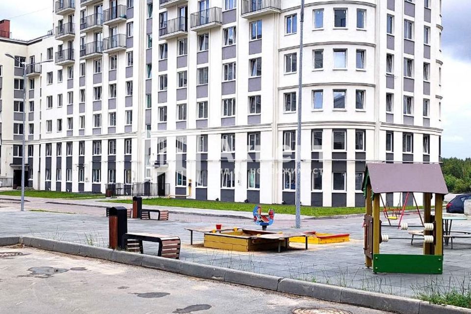 Продаётся 1-комнатная квартира, 33 м²
