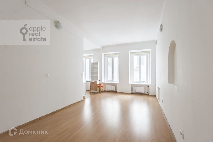 Сдаётся 6-комнатная квартира, 217 м²