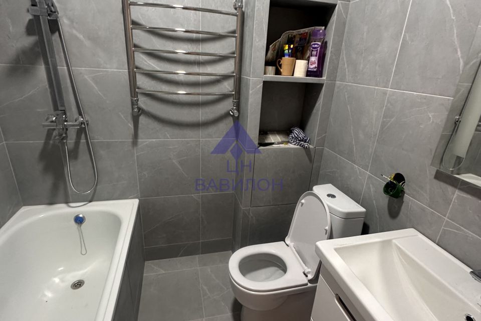 Продаётся 1-комнатная квартира, 40.2 м²