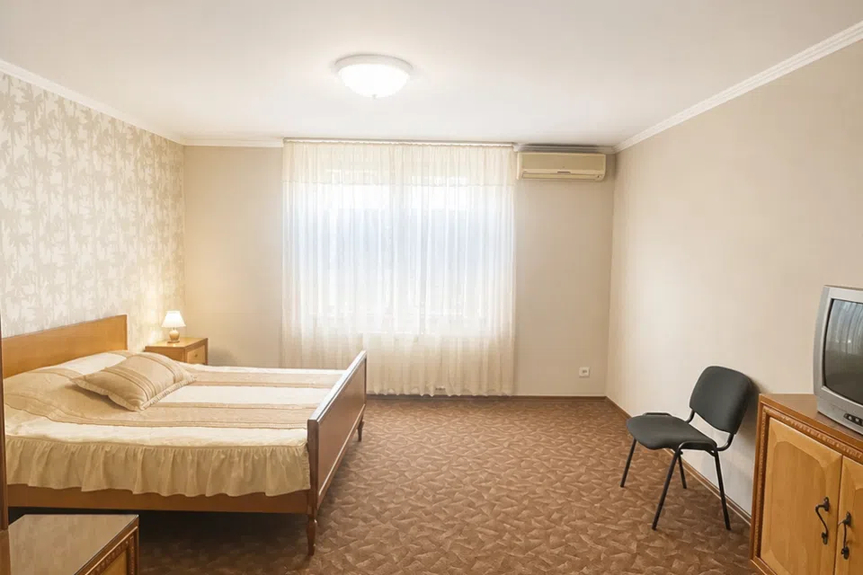 Продаётся 2-этажный дом, 270 м²