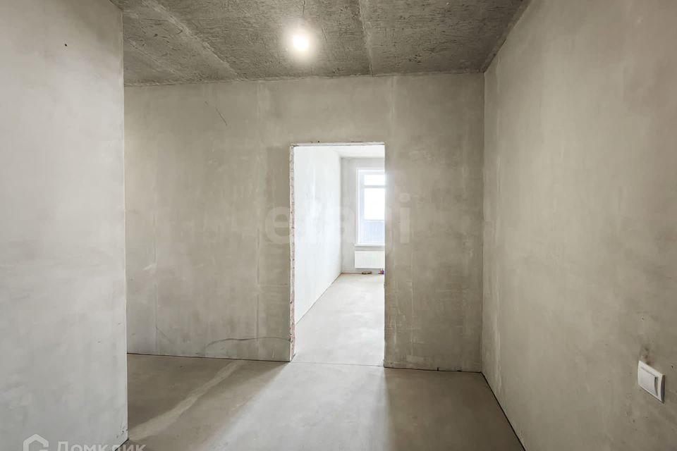 Продаётся 2-комнатная квартира, 77.3 м²