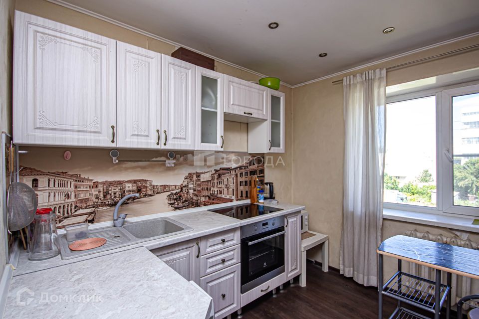 Сдаётся 1-комнатная квартира, 38 м²