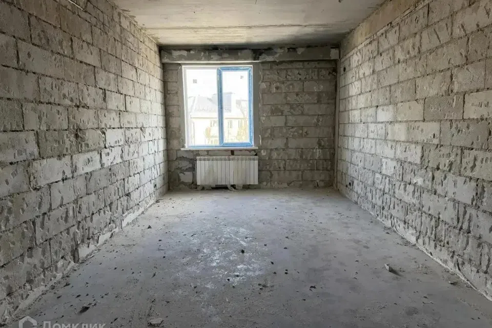 Продаётся 3-комнатная квартира, 125.7 м²