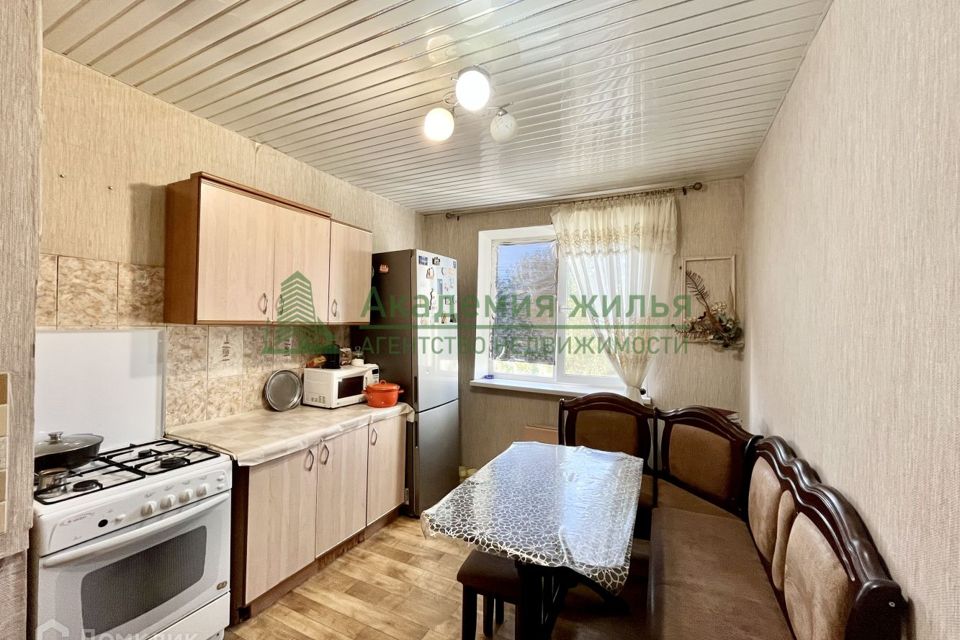Продаётся 3-комнатная квартира, 63 м²