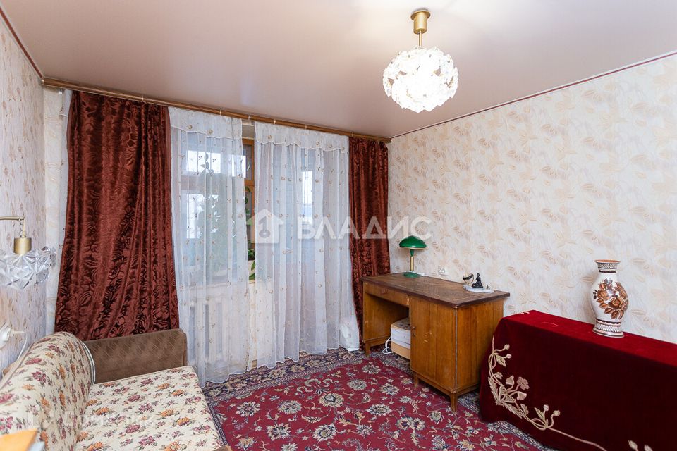 Продаётся 5-комнатная квартира, 150.4 м²