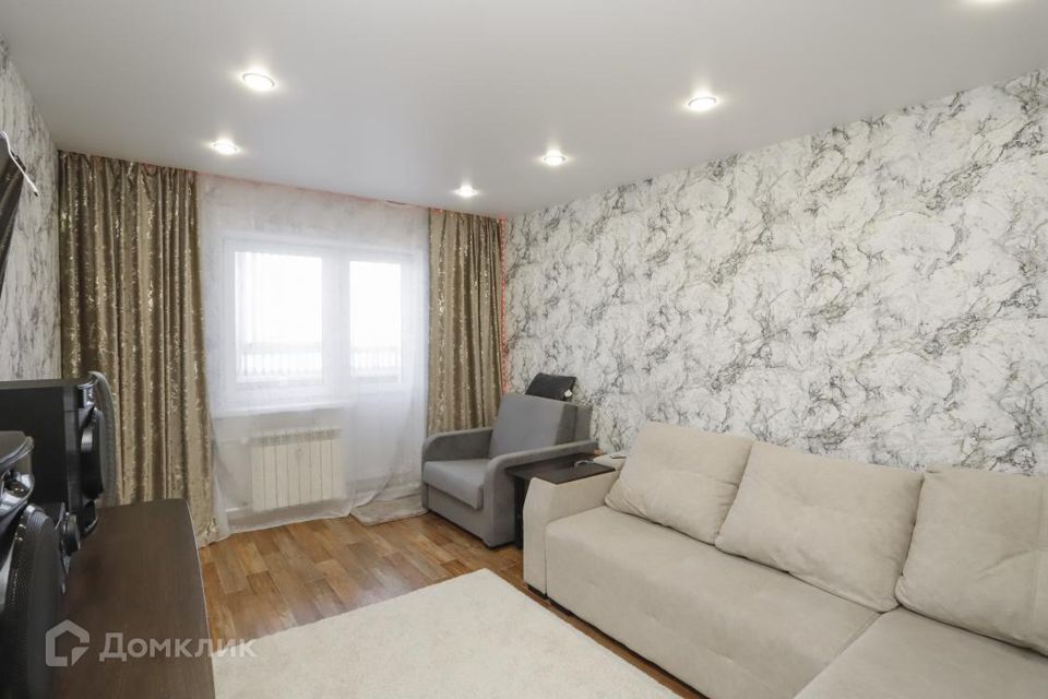 Продаётся 1-комнатная квартира, 43.3 м²