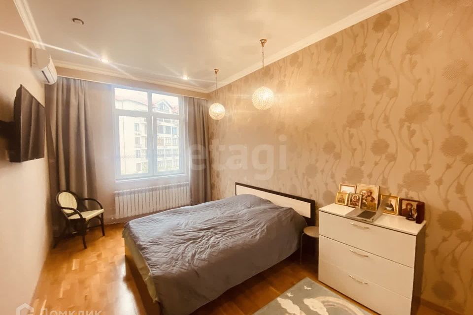 Продаётся 1-комнатная квартира, 44.8 м²