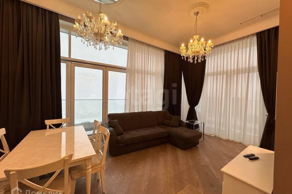 Продаётся 5-комнатная квартира, 133.7 м²