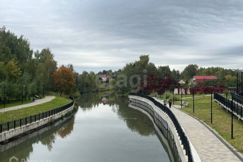 Продаётся 3-комнатная квартира, 76.2 м²