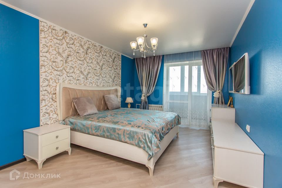 Продаётся 3-комнатная квартира, 90.2 м²