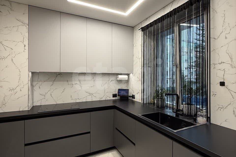 Продаётся 4-комнатная квартира, 79 м²