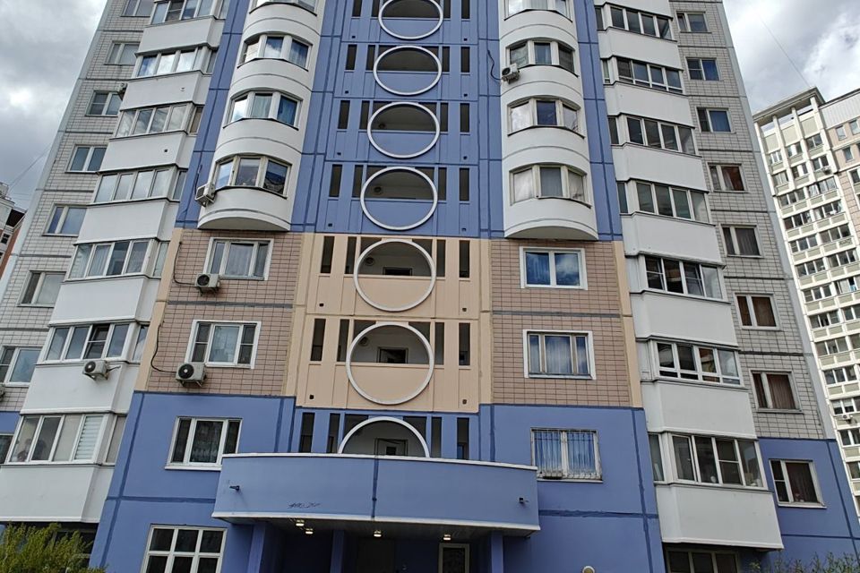 Продаётся 2-комнатная квартира, 61.7 м²