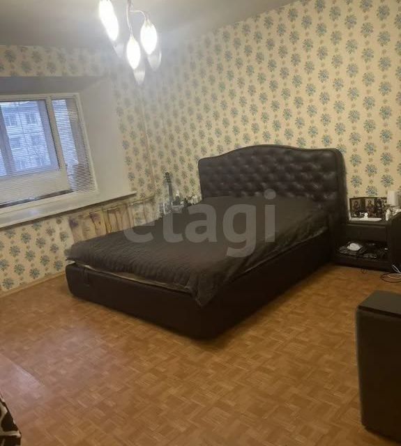 Продаётся 1-комнатная квартира, 54.7 м²