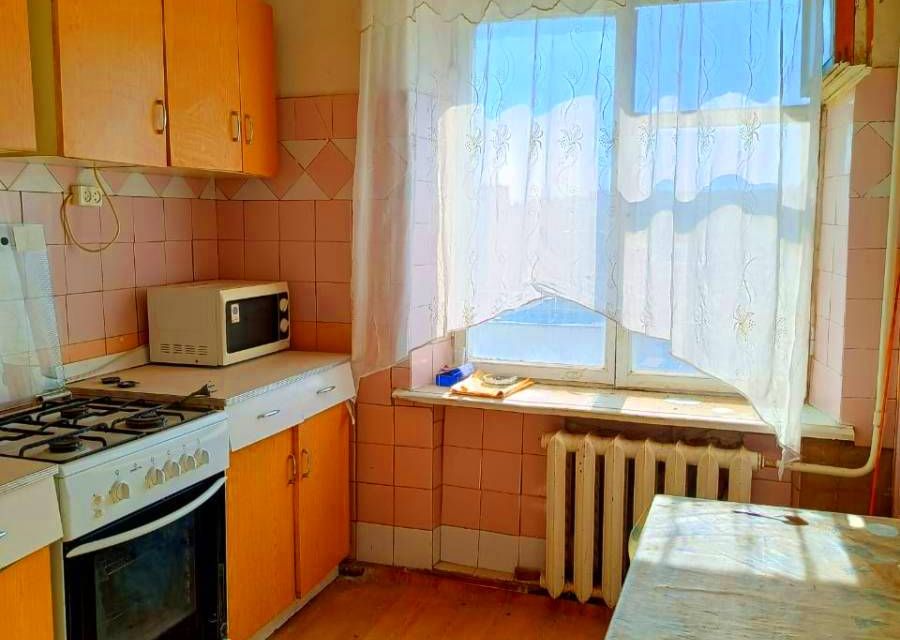 Продаётся 3-комнатная квартира, 62.9 м²