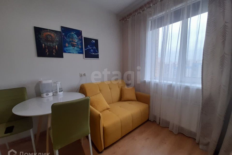Продаётся 1-комнатная квартира, 41.5 м²