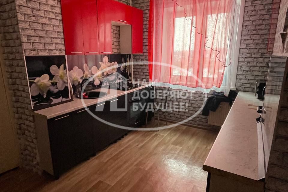 Продаётся 3-комнатная квартира, 69.8 м²