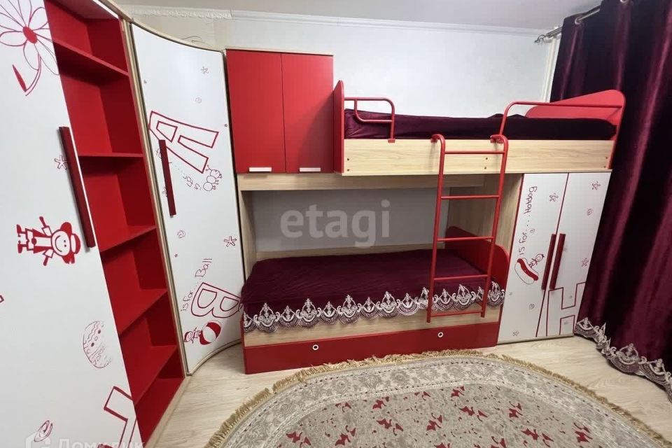 Сдаётся 2-комнатная квартира, 55 м²