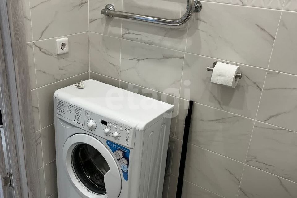 Сдаётся 1-комнатная квартира, 37 м²