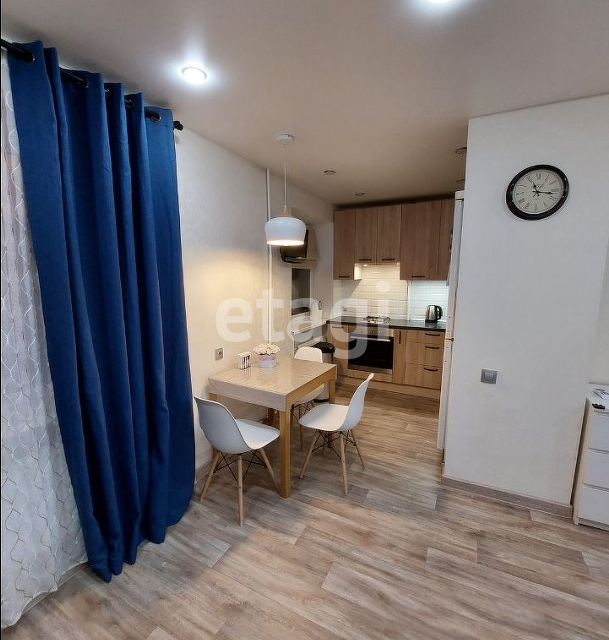 Продаётся 2-комнатная квартира, 43.8 м²