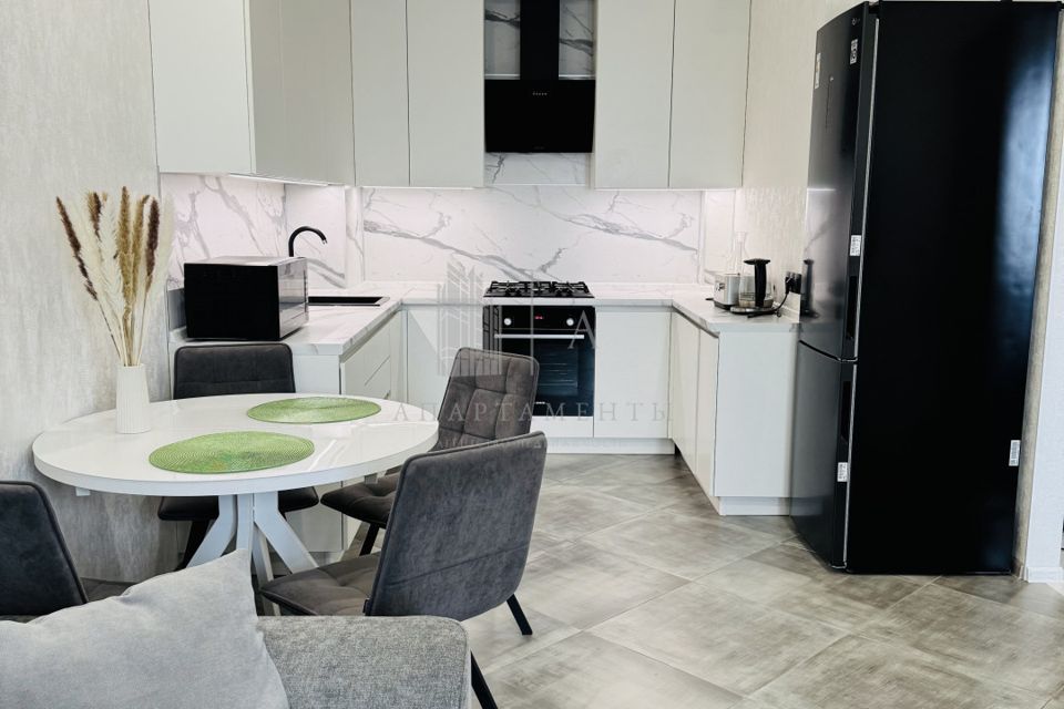 Продаётся 1-комнатная квартира, 41.1 м²