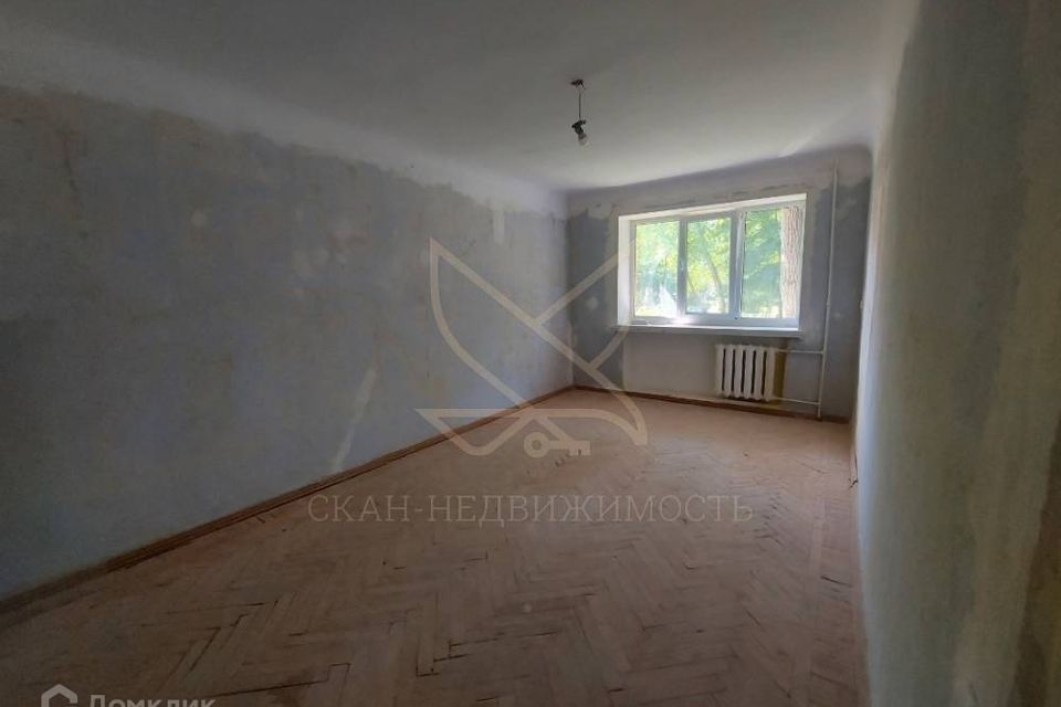 Продаётся 2-комнатная квартира, 42.4 м²