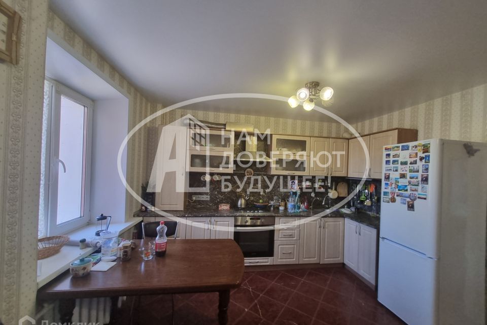 Продаётся 3-комнатная квартира, 59.6 м²