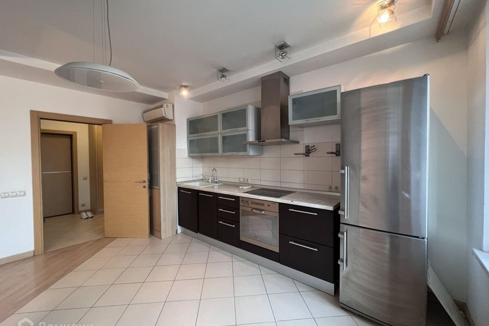 Продаётся 2-комнатная квартира, 60.5 м²