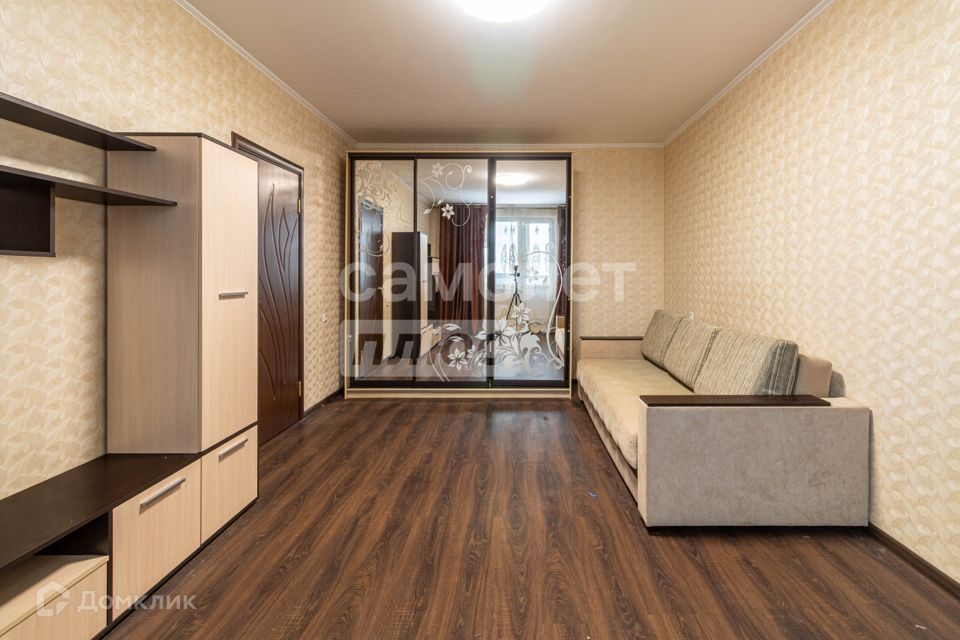 Продаётся 1-комнатная квартира, 40.2 м²