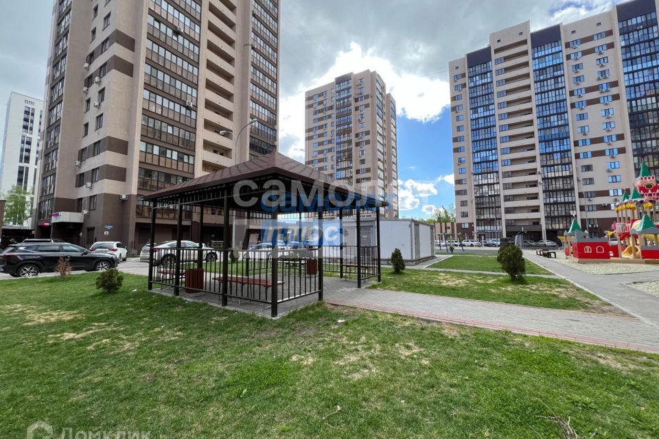 Продаётся 3-комнатная квартира, 81.5 м²