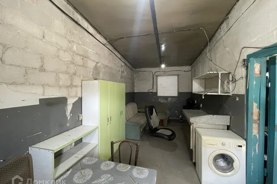 Продаётся помещение своб. назначения, 241 м²